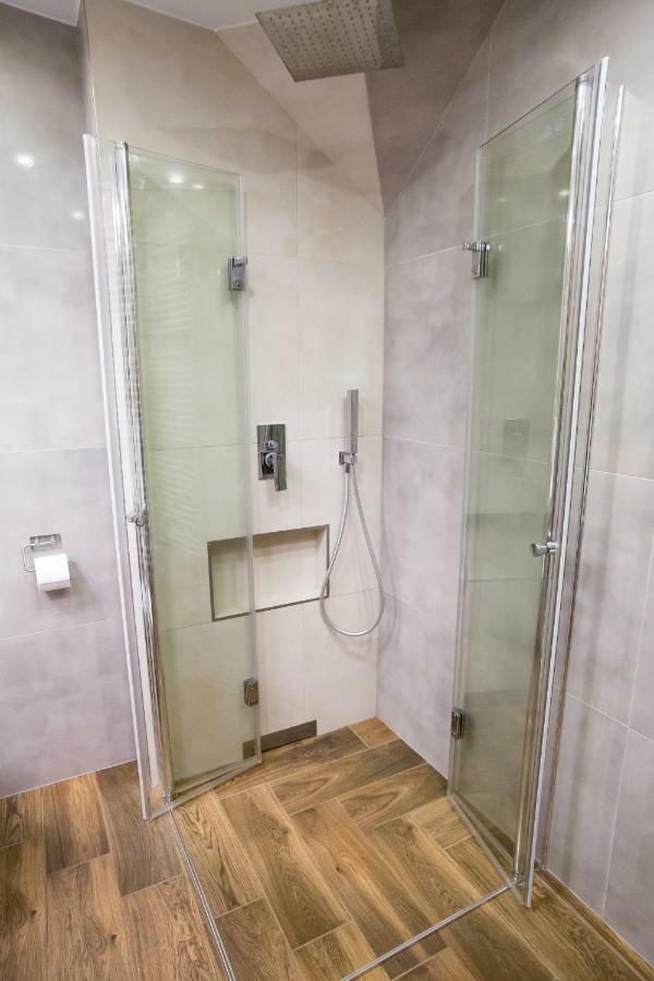 Cicha Oaza Apartment Kielce Exterior photo