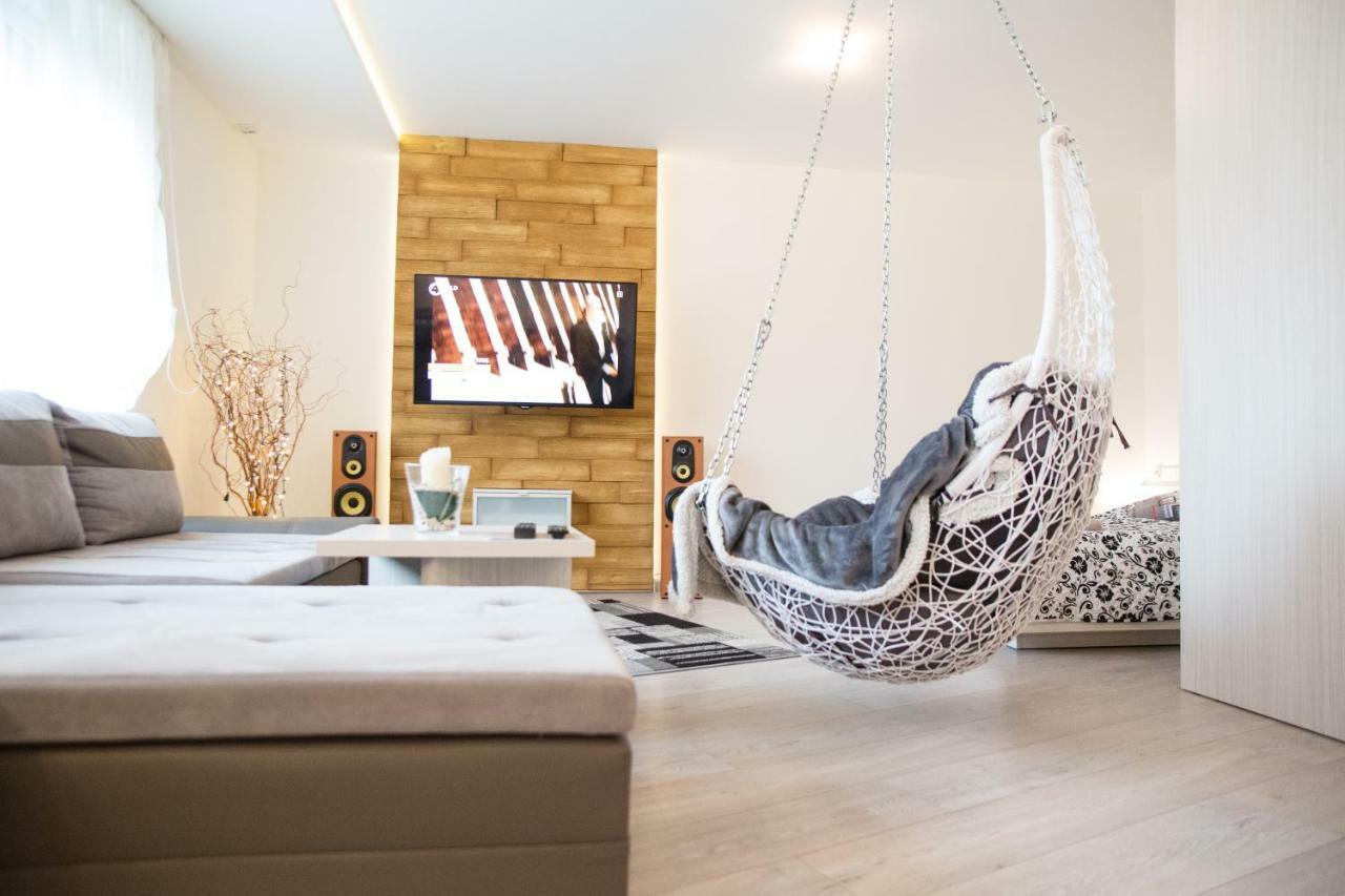 Cicha Oaza Apartment Kielce Exterior photo